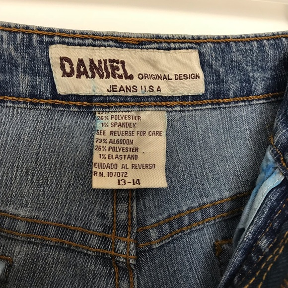 Daniel Jeans. Woman’s Flare size 13/14. - Picture 6 of 7